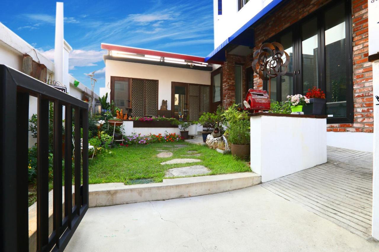 Yujung Guesthouse Jeonju Dış mekan fotoğraf